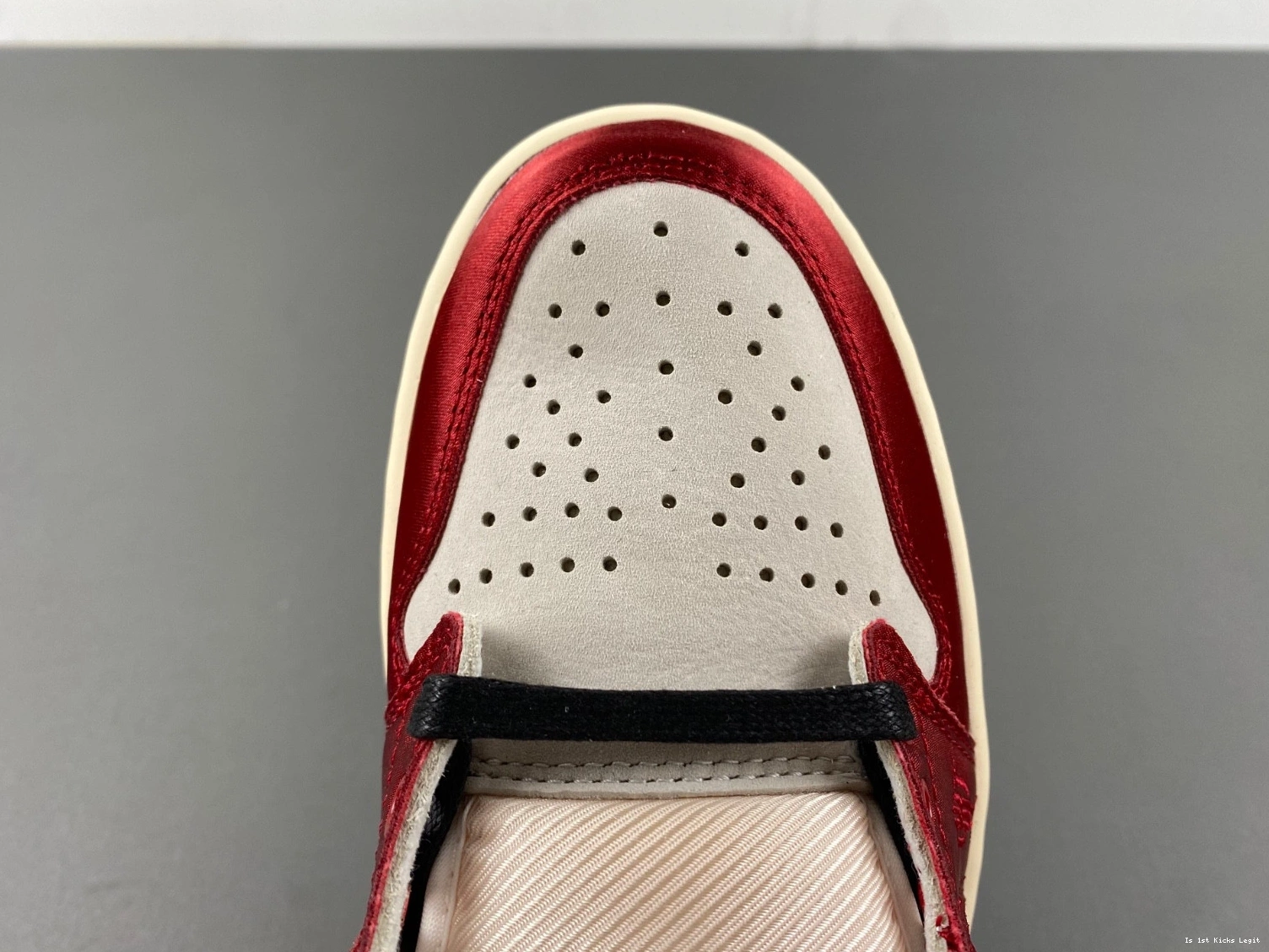 OG 1 Air Jordan Low Trophy Room FN0432-100 0413